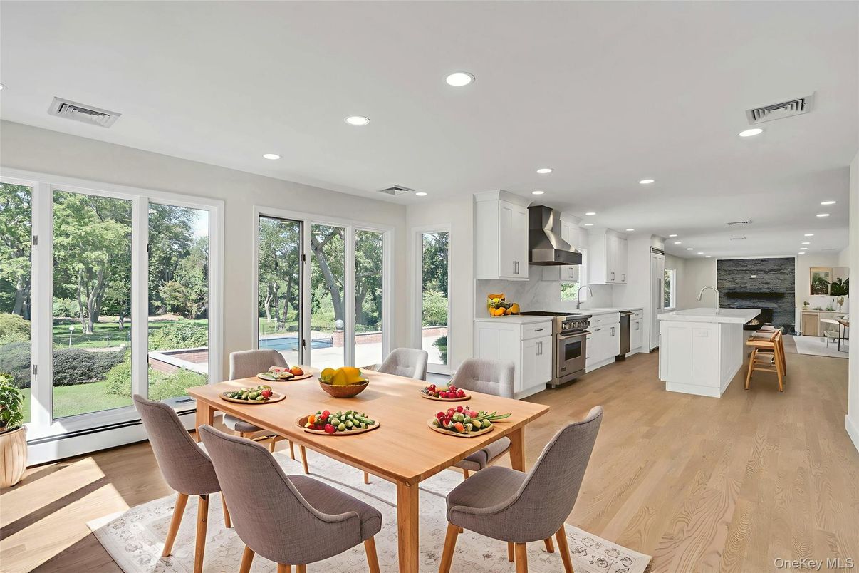 Dining room, Interior, Kitchen, Recessed Lighting, Stainless Steel Appliances, Wood Texture Flooring