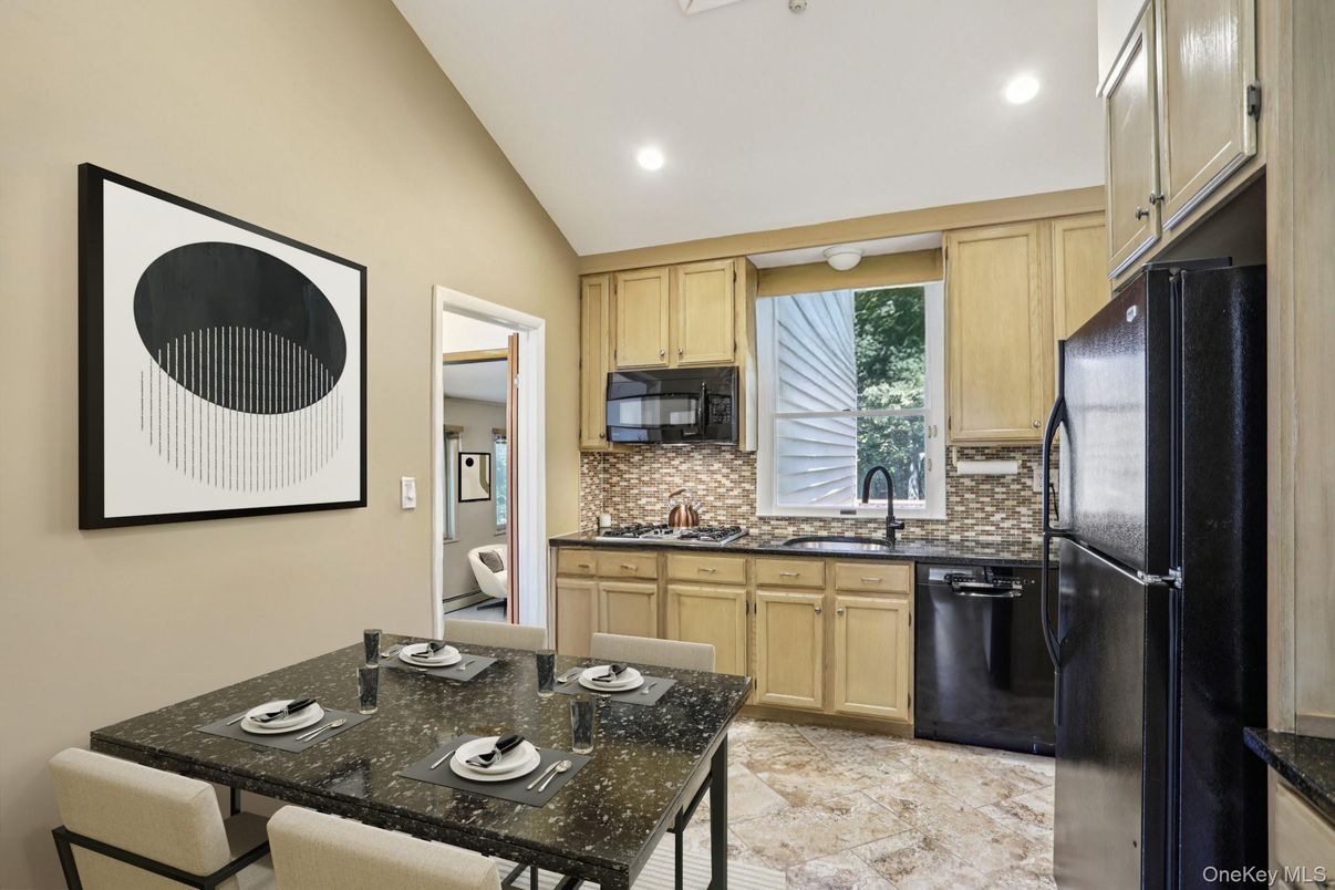 Interior, Kitchen, Recessed Lighting