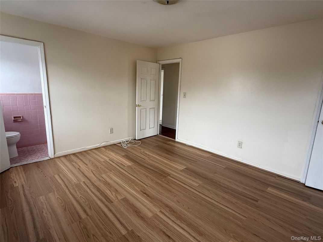 Bathroom, Empty room, Interior, Wood Texture Flooring