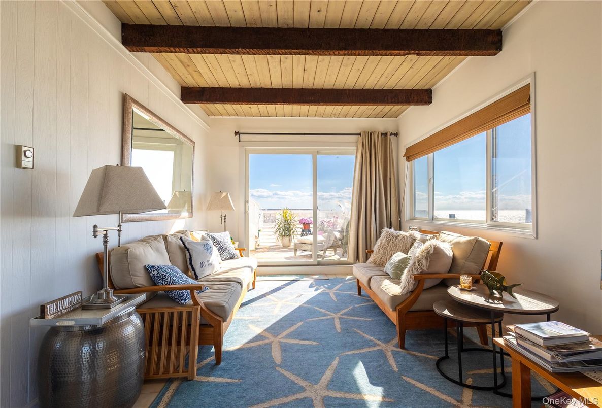 Interior, Living room, Wooden Beams