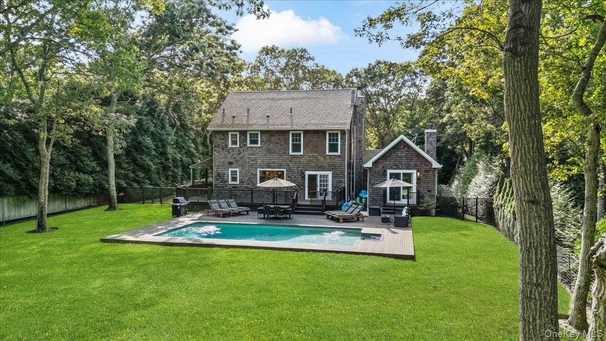 Backyard, Exterior, Pool