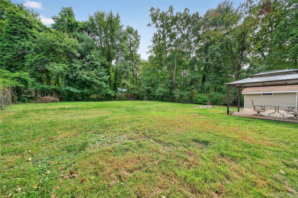 Backyard, Exterior, Hot Tub