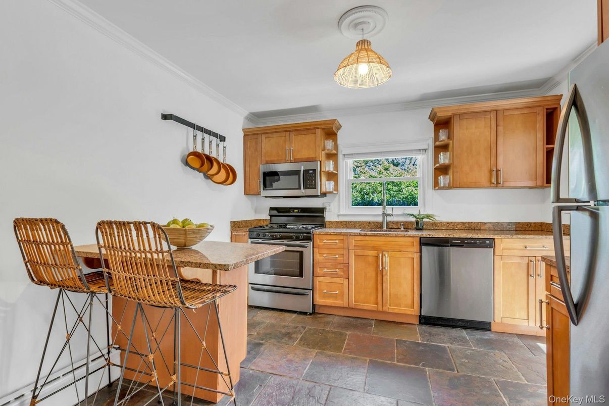 Interior, Kitchen, Stainless Steel Appliances