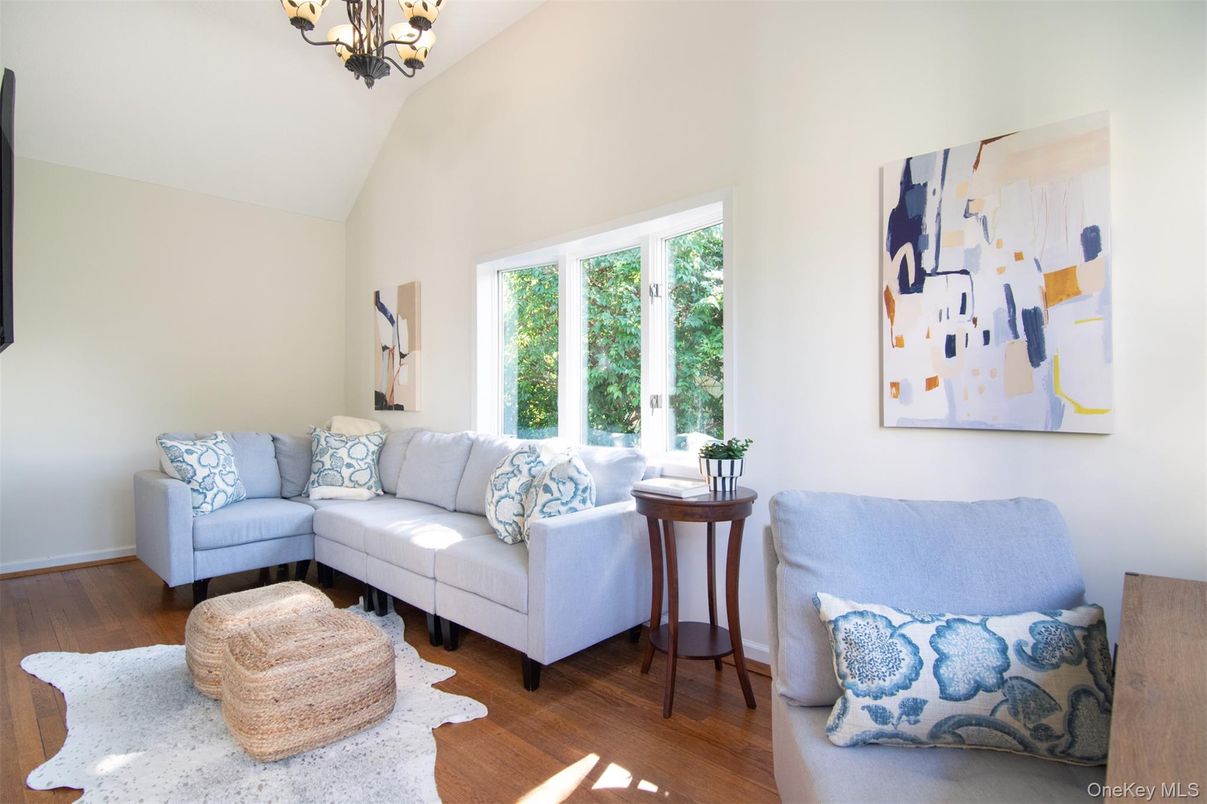 Chandelier, Interior, Living room, Wood Texture Flooring