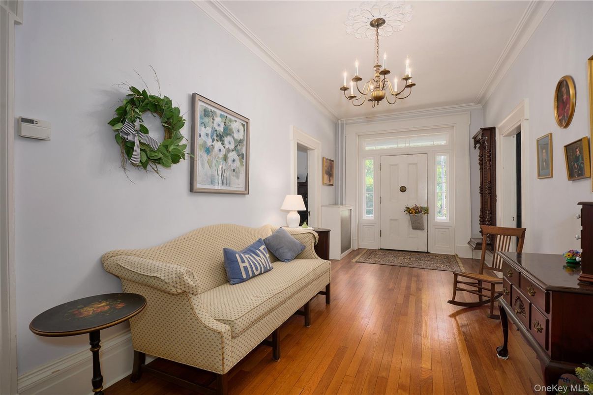 Chandelier, Interior, Wood Texture Flooring