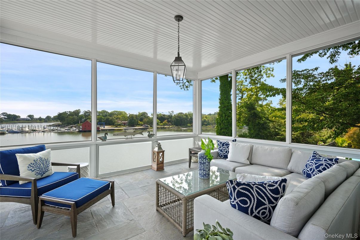 Interior, Living room, Pendant Lights, Sun Room, Water