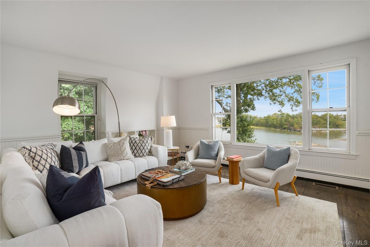 Interior, Living room, Water, Wood Texture Flooring