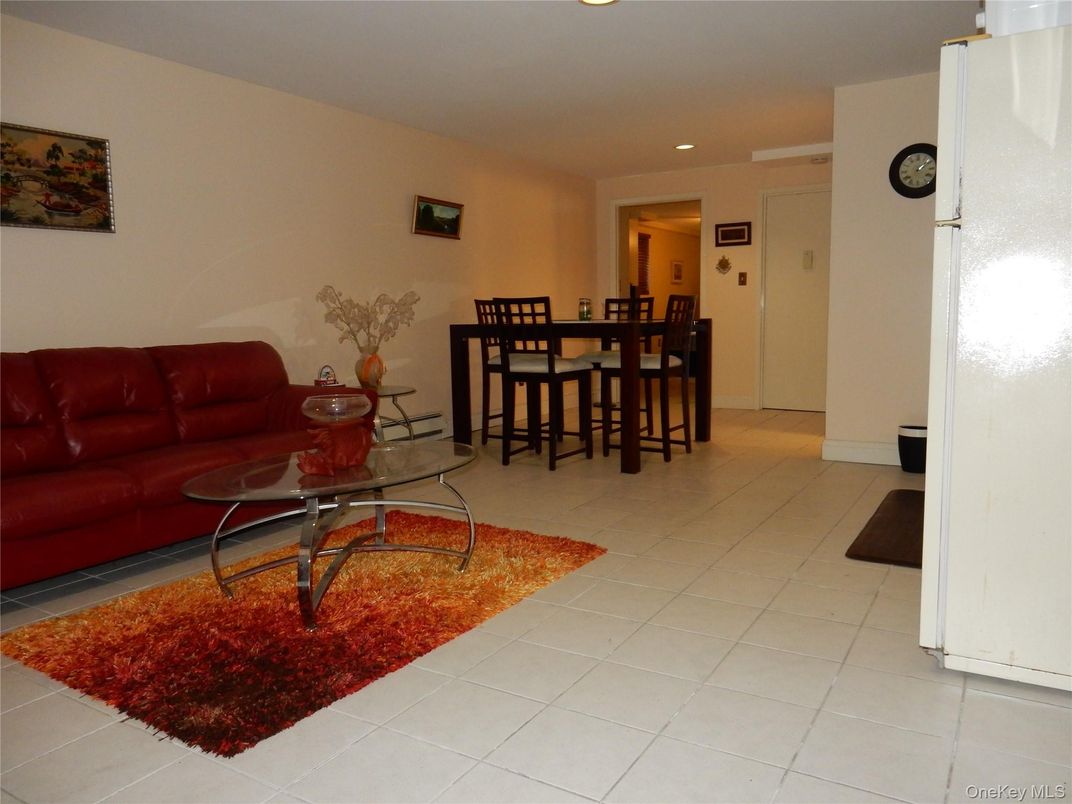Dining room, Interior, Living room, Recessed Lighting
