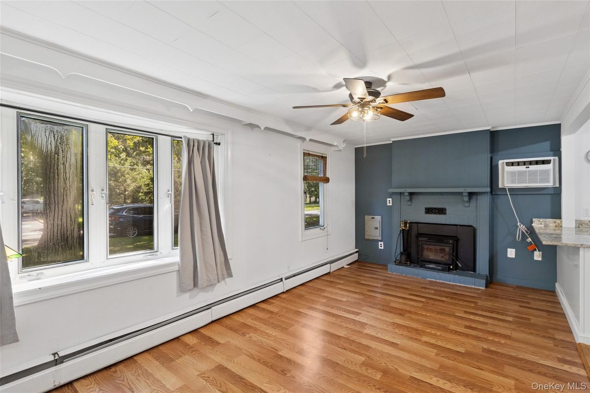 Empty room, Fireplace, Interior, Wood Texture Flooring