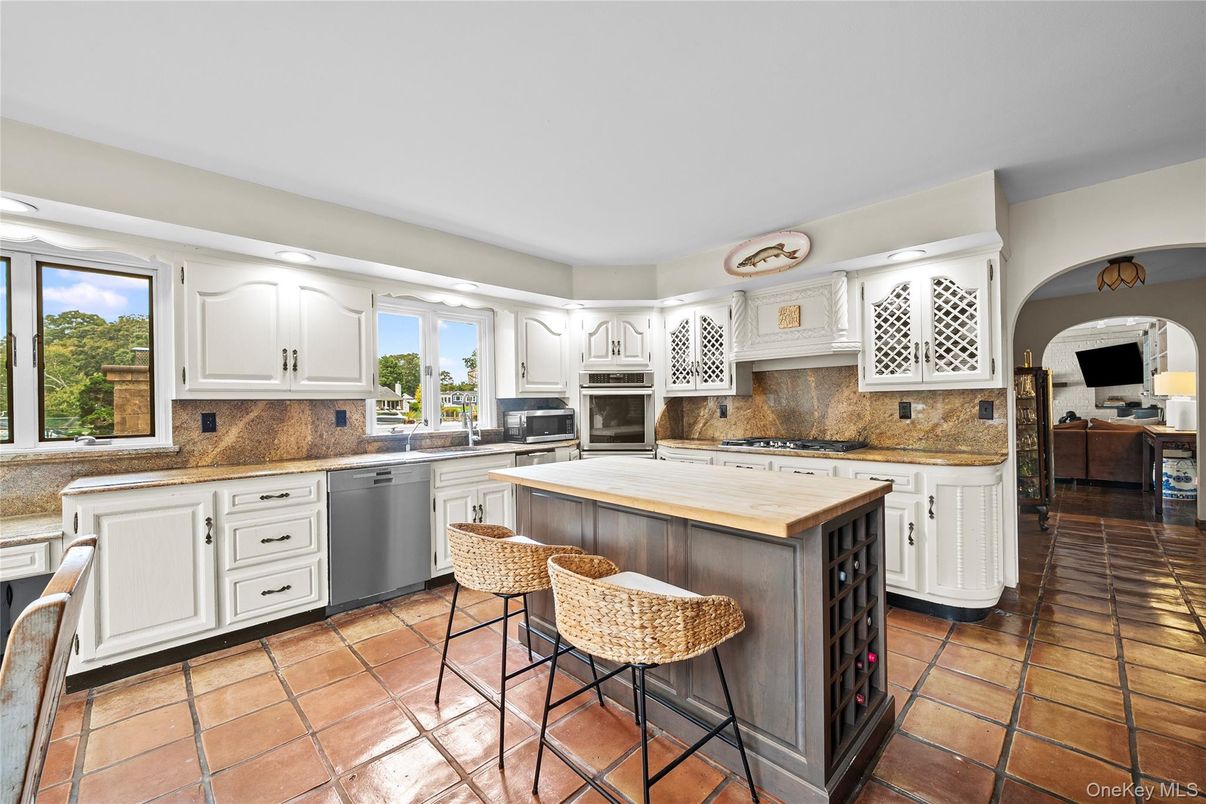 Interior, Kitchen, Stainless Steel Appliances