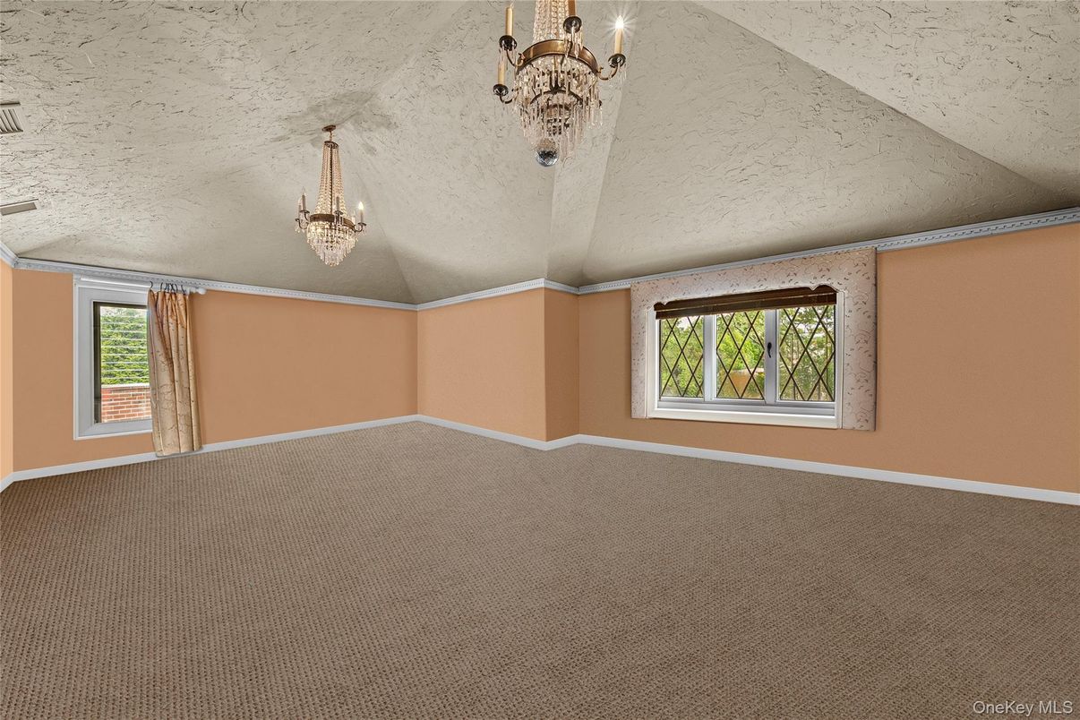 Chandelier, Empty room, Interior