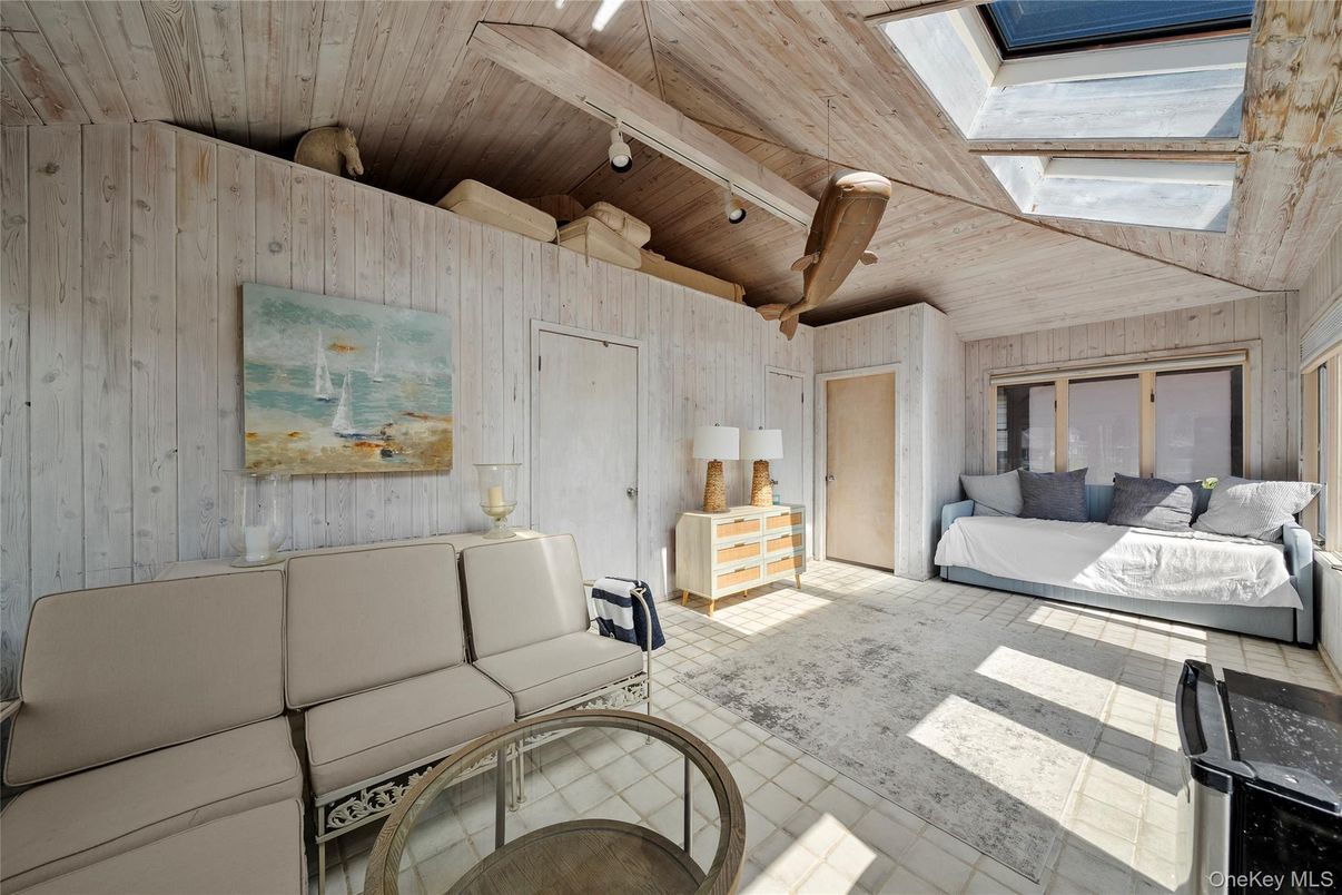 Bedroom, Interior, Wooden Beams, Wooden Ceilings, Wooden Walls