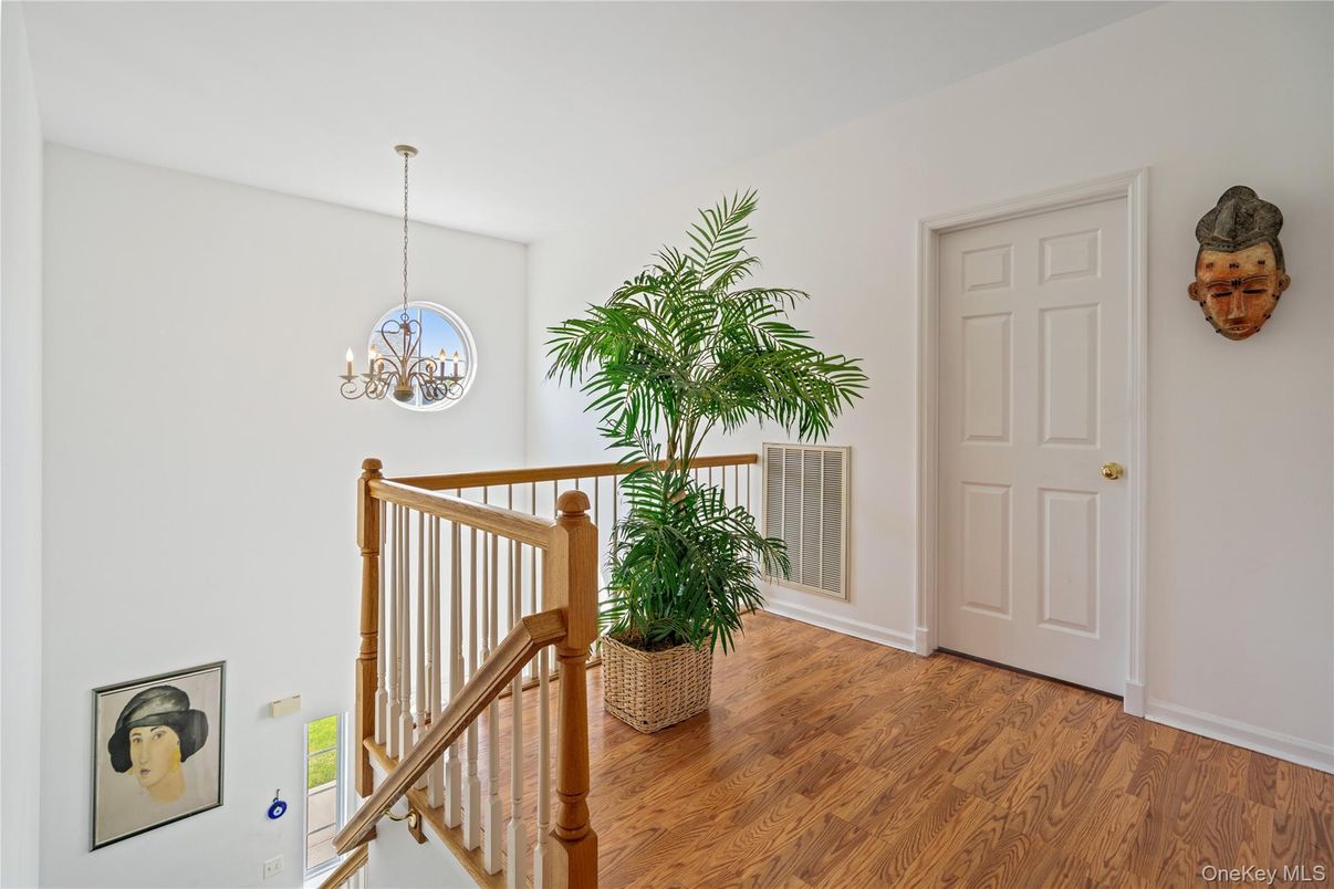 Chandelier, Interior, Wood Texture Flooring