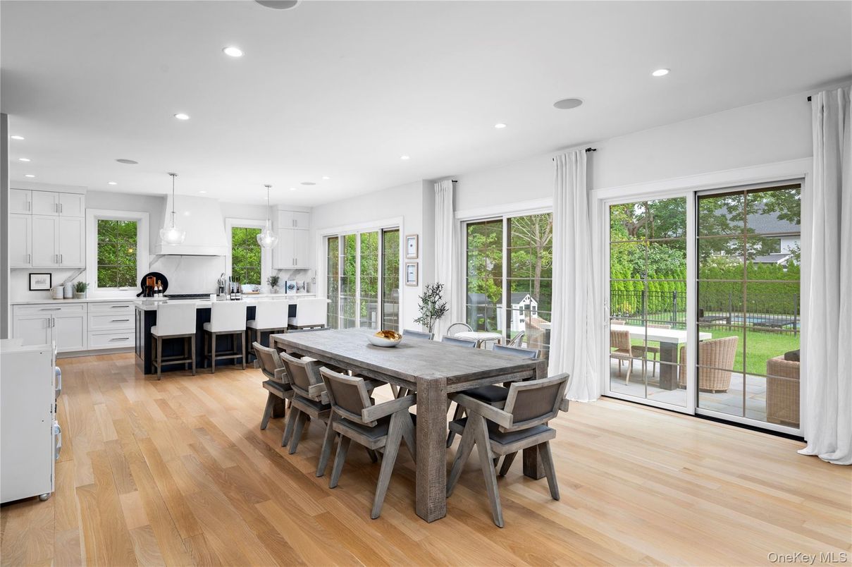 Dining room, Interior, Kitchen, Pendant Lights, Recessed Lighting, Wood Texture Flooring
