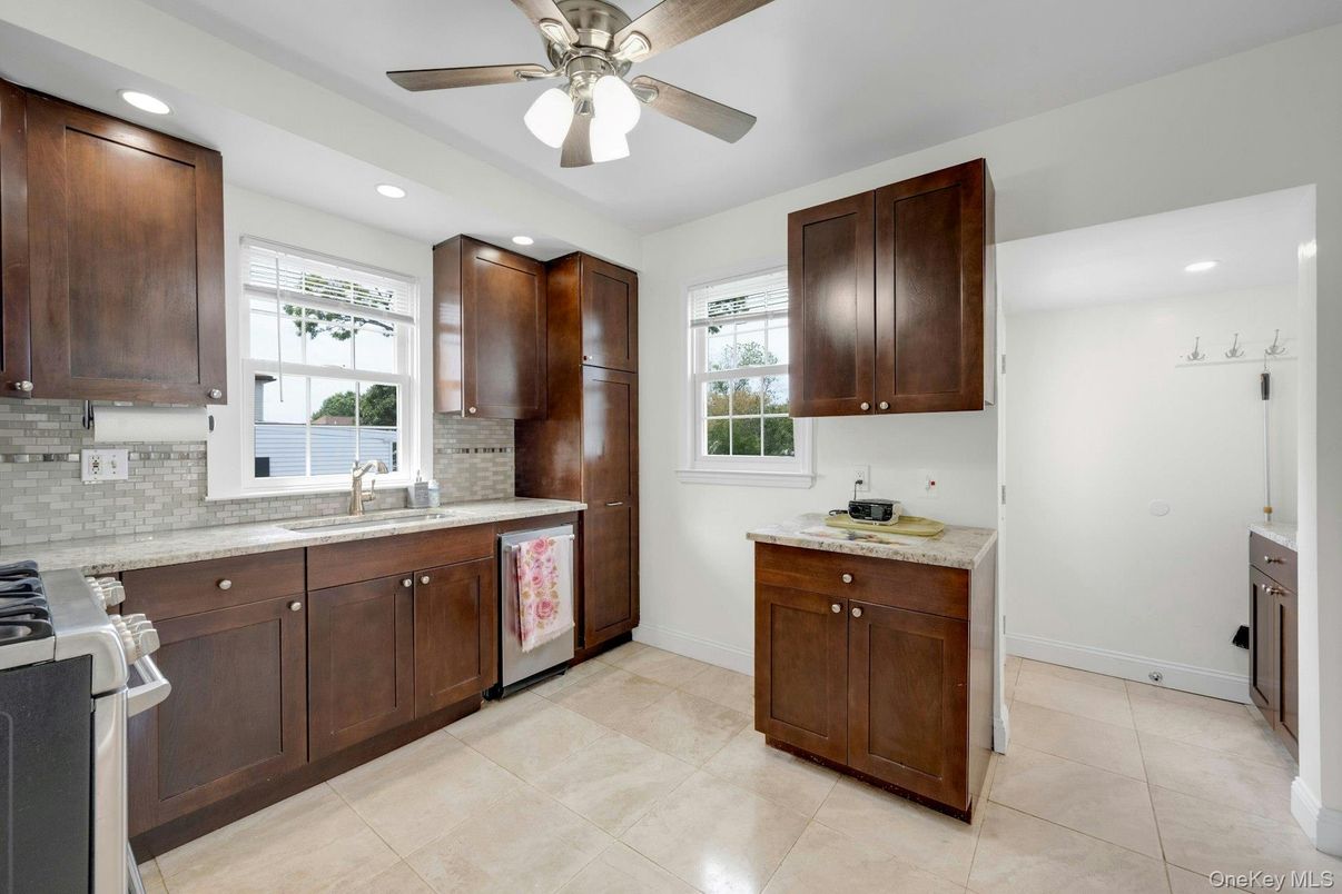 Interior, Kitchen, Recessed Lighting