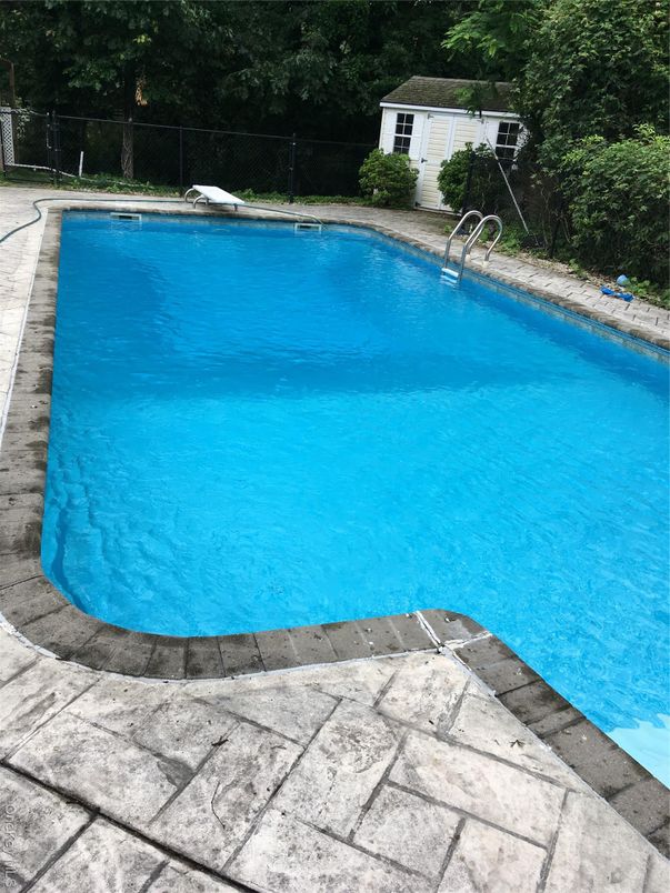 Exterior, Pool