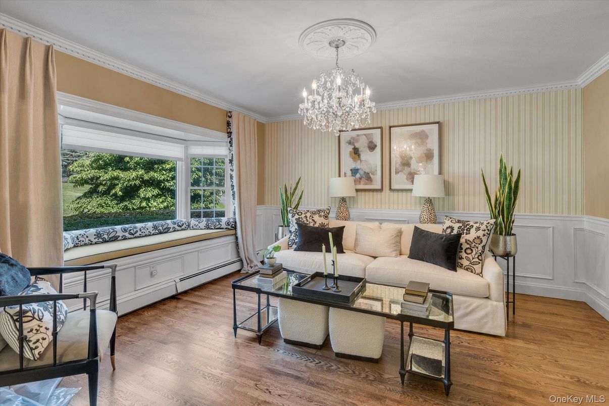 Chandelier, Interior, Living room, Wood Texture Flooring