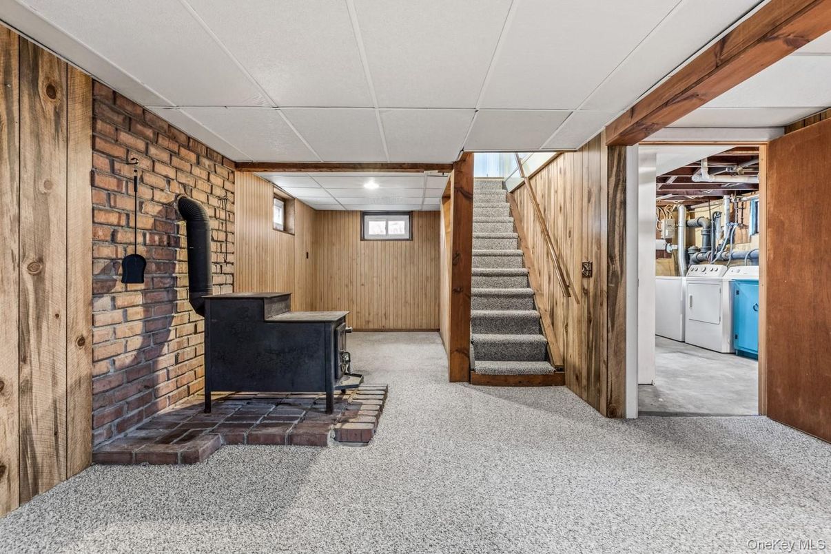 Interior, Stone Walls, Washer, Wooden Walls