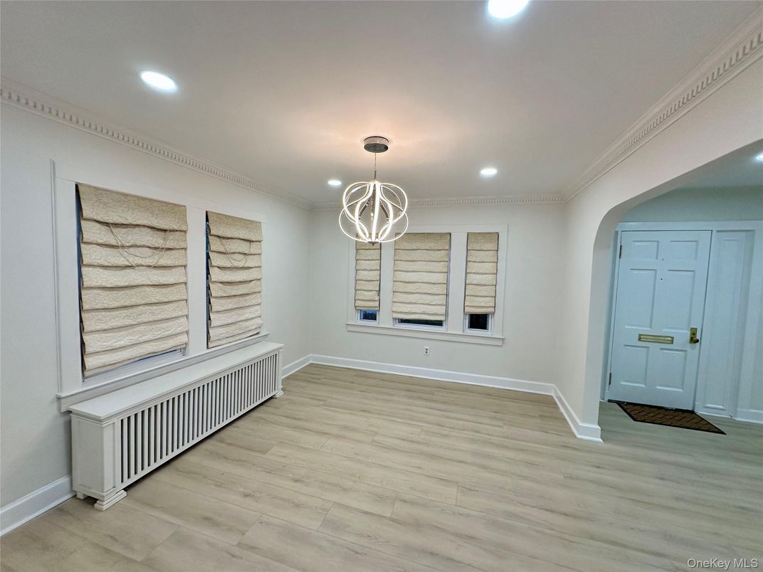 Empty room, Interior, Pendant Lights, Recessed Lighting, Wood Texture Flooring