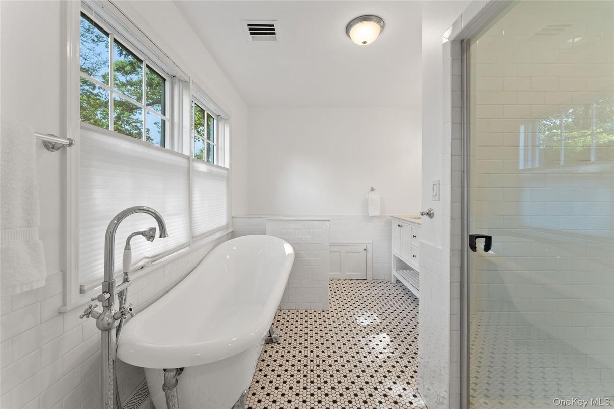 Bathroom, Free Standing Baths, Glass Shower, Interior