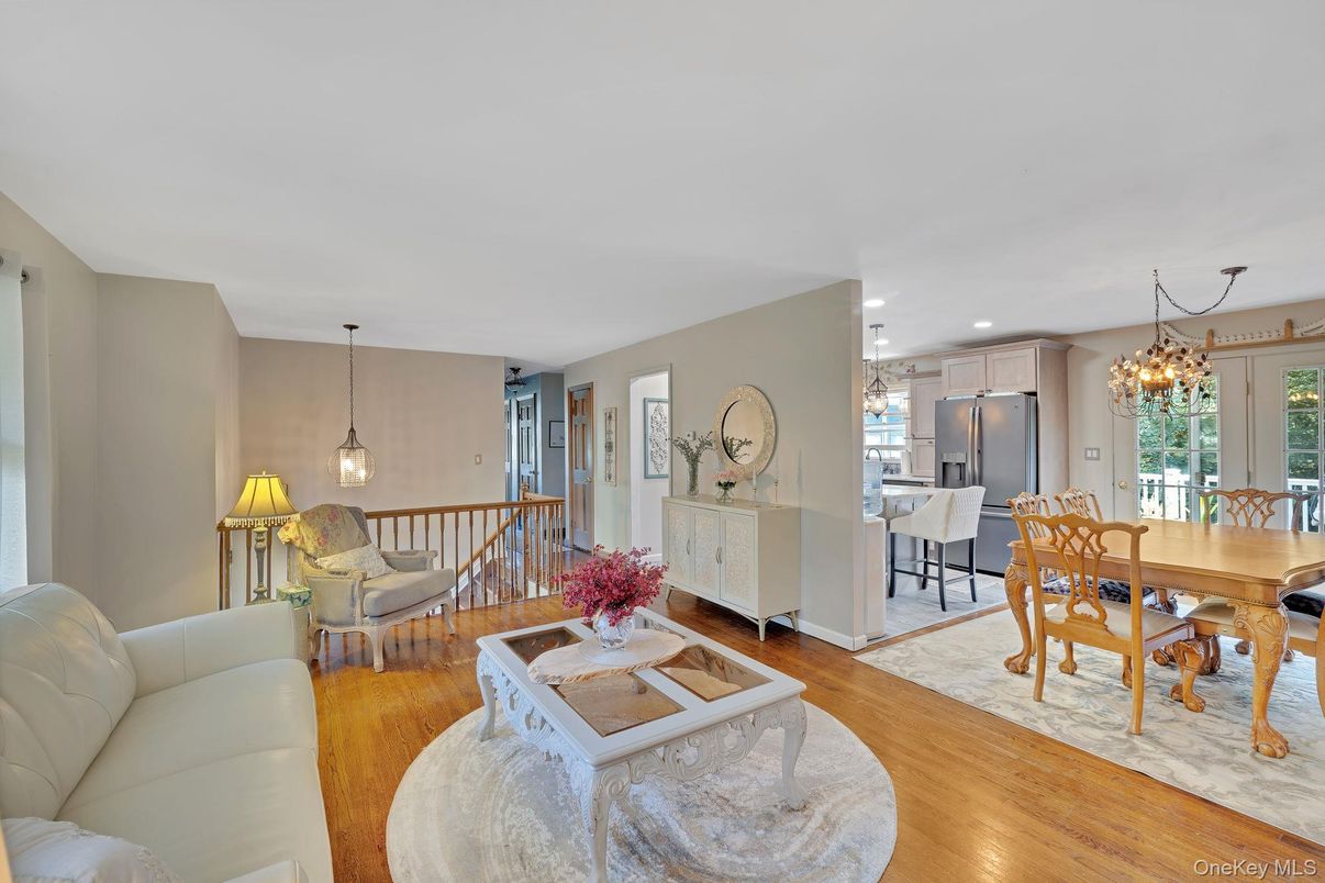 Chandelier, Dining room, Interior, Kitchen, Living room, Pendant Lights, Recessed Lighting, Wood Texture Flooring