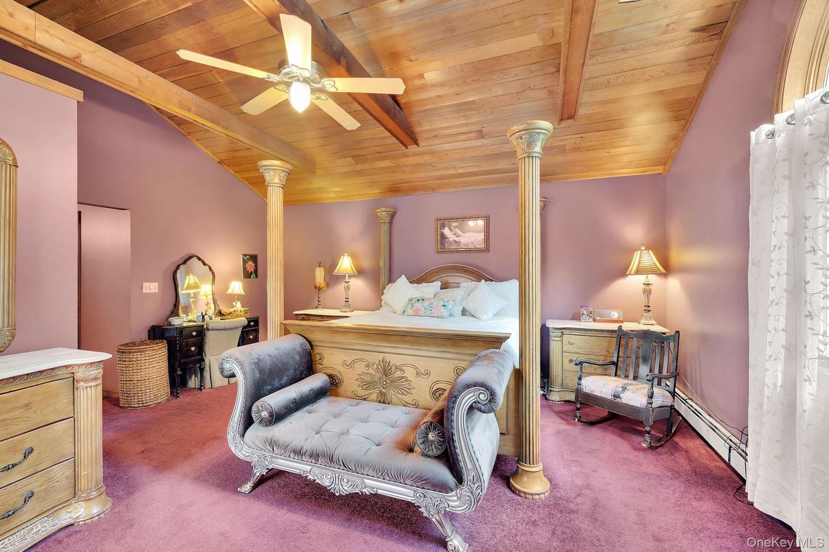 Bedroom, Interior, Wooden Beams, Wooden Ceilings