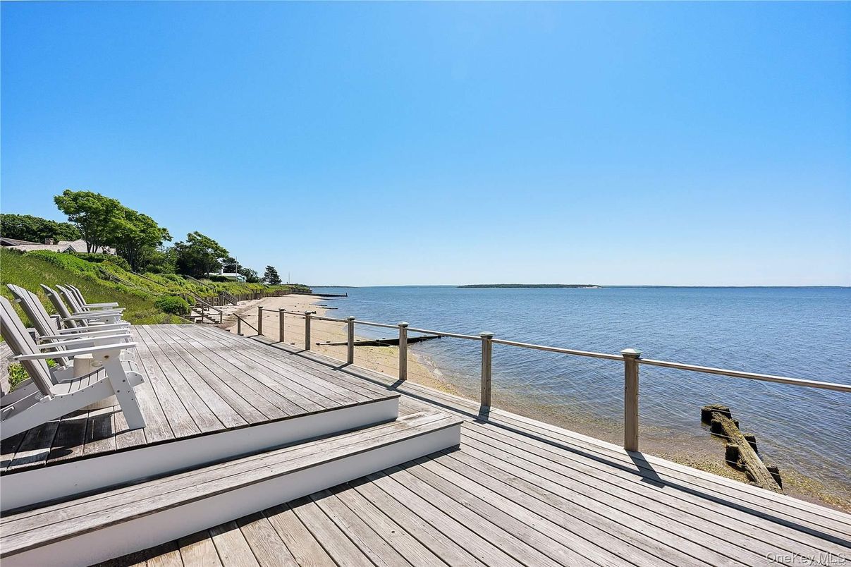 Exterior, Water