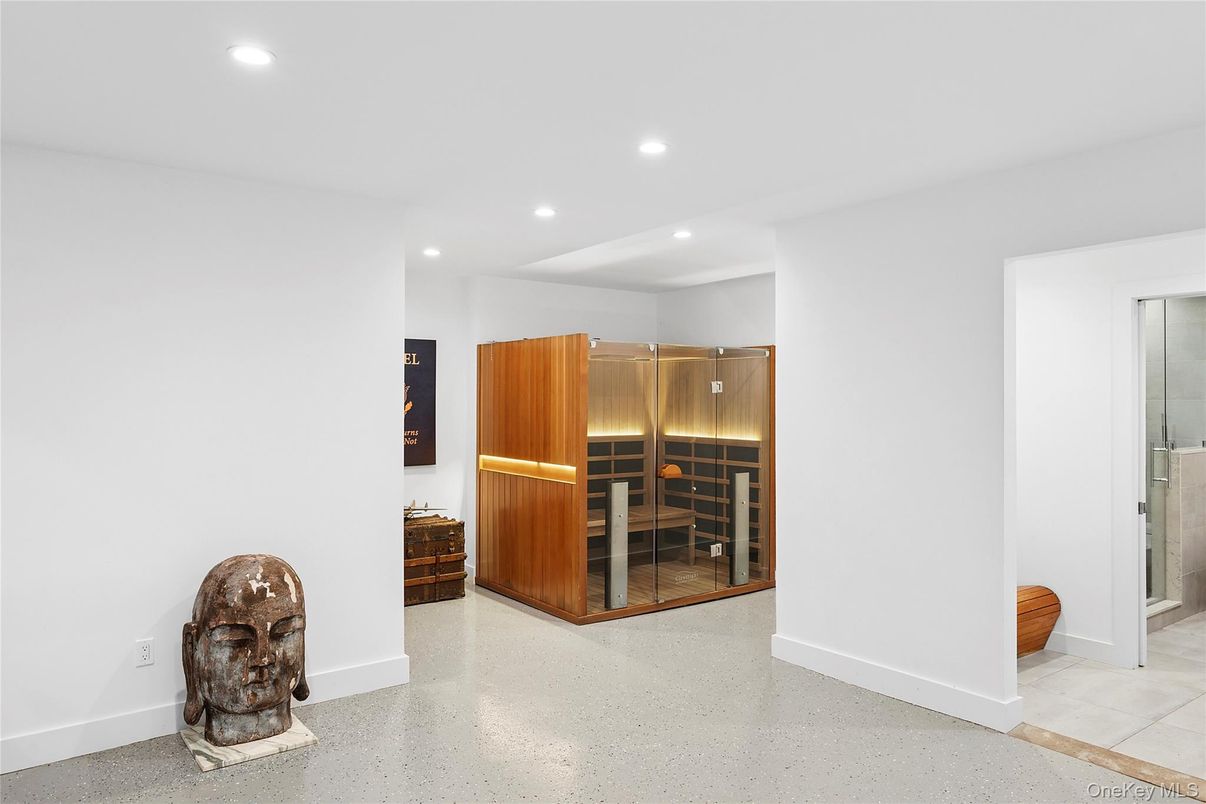 Interior, Recessed Lighting, Sauna Room