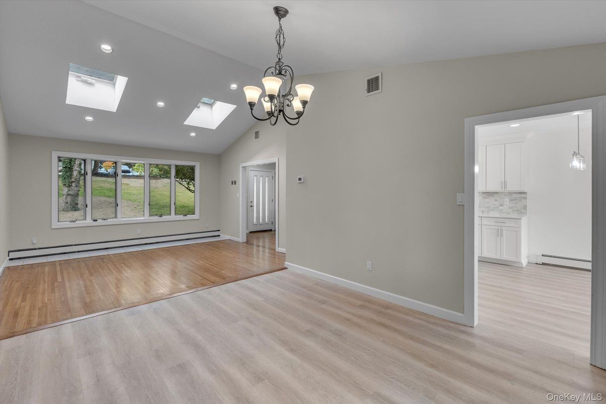 Chandelier, Empty room, Interior, Pendant Lights, Recessed Lighting, Wood Texture Flooring