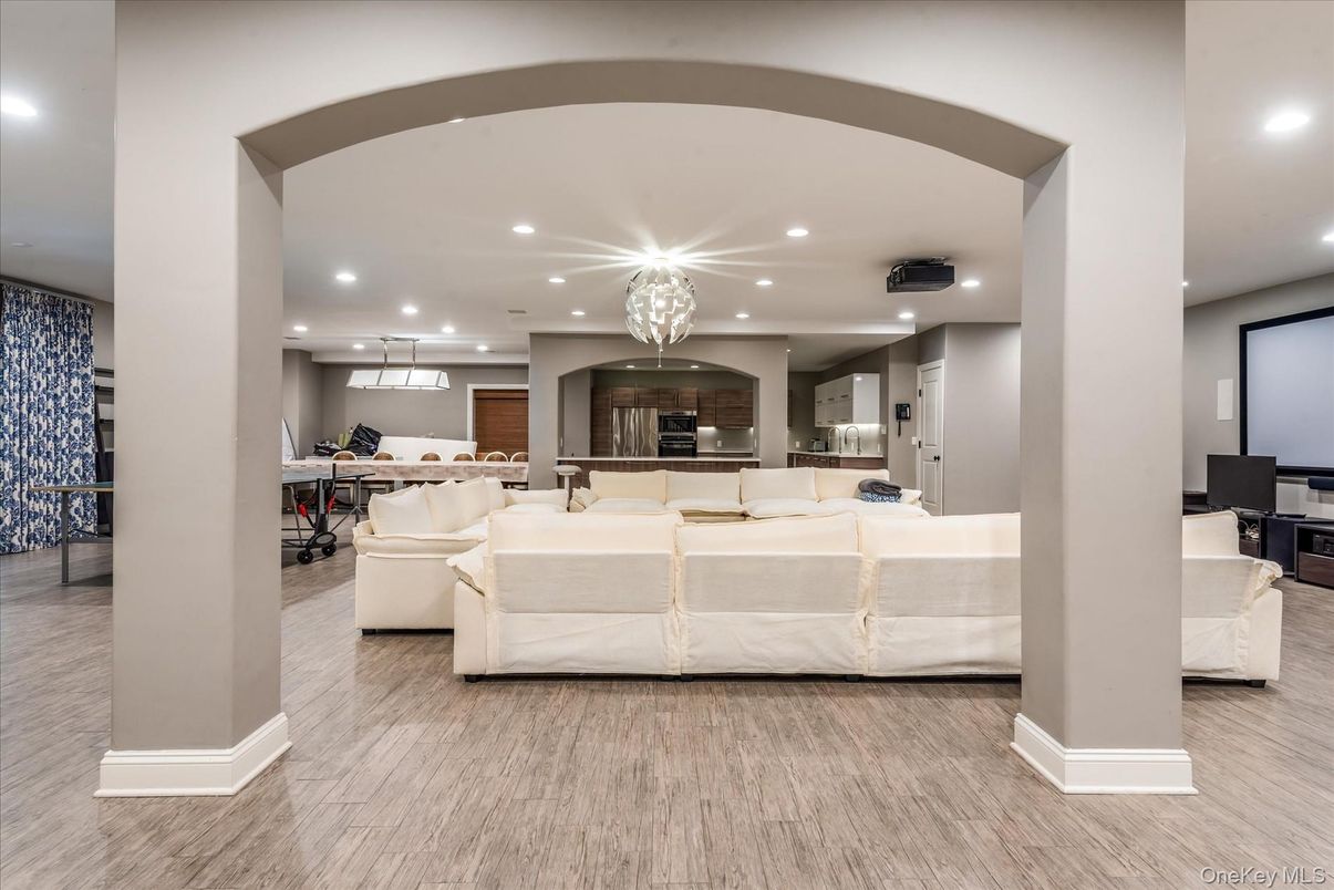 Fireplace, Interior, Living room, Pendant Lights, Recessed Lighting, Wood Texture Flooring