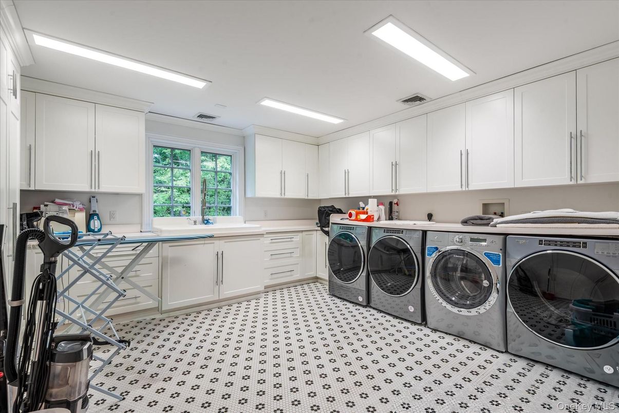 Interior, Recessed Lighting, Washer