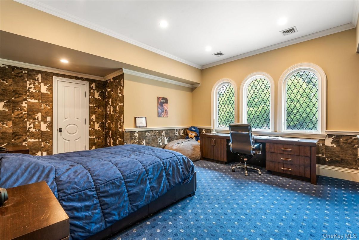 Bedroom, Home Office, Interior, Recessed Lighting
