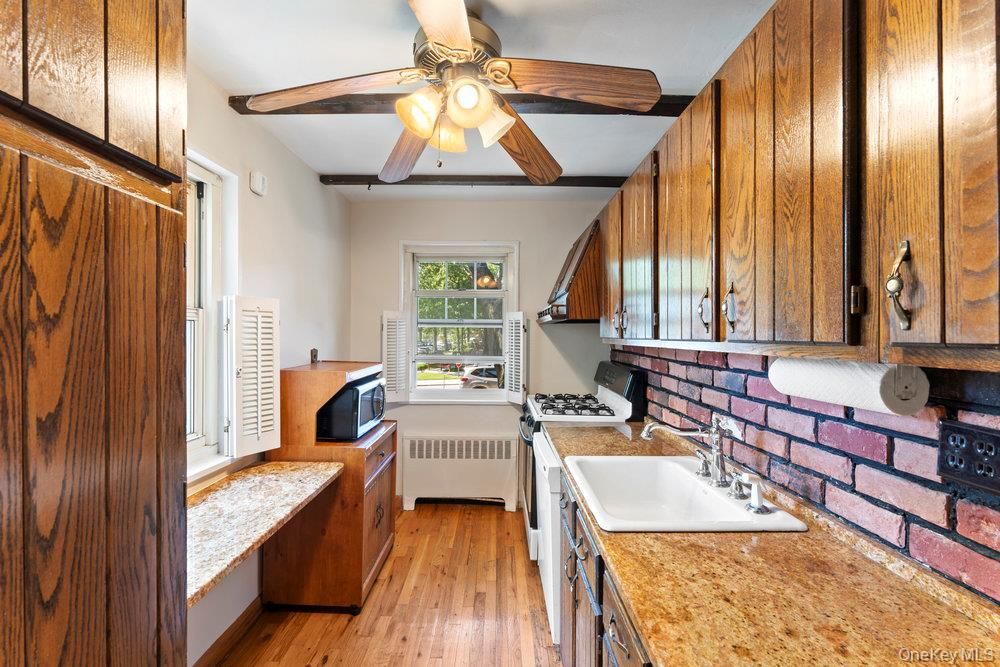 Interior, Kitchen, Wooden Beams, Wood Texture Flooring