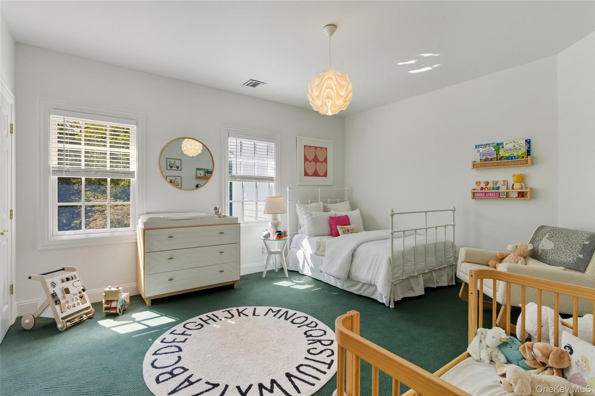 Bedroom, Interior, Pendant Lights