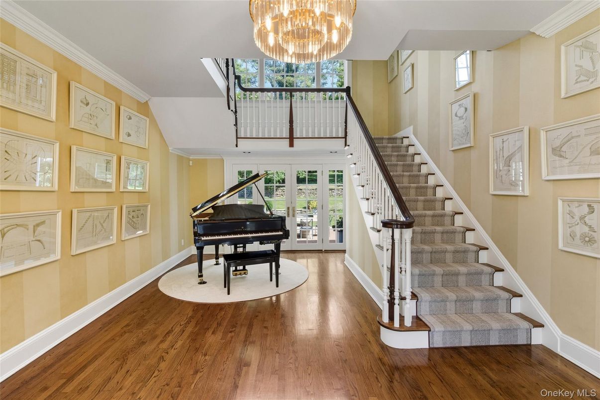 Chandelier, Interior, Piano, Wood Texture Flooring