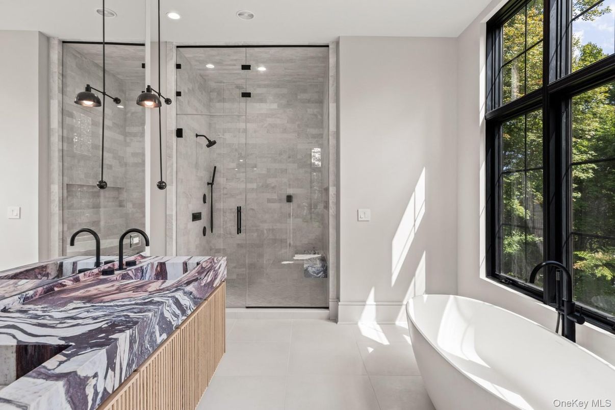 Bathroom, Free Standing Baths, Glass Shower, Interior, Recessed Lighting