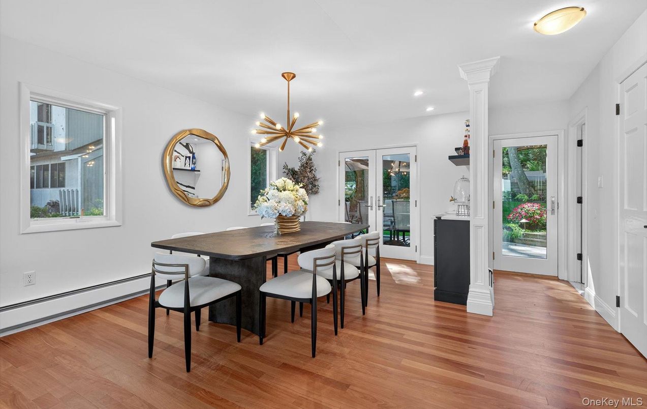 Dining room, Interior, Pendant Lights, Recessed Lighting, Wood Texture Flooring