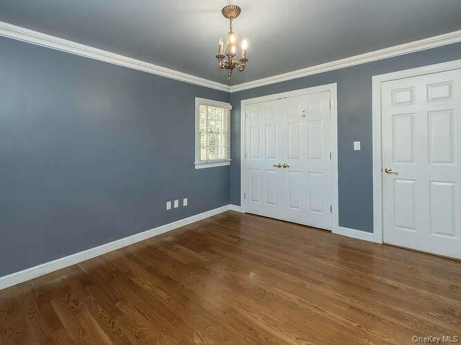 Chandelier, Empty room, Interior, Wood Texture Flooring