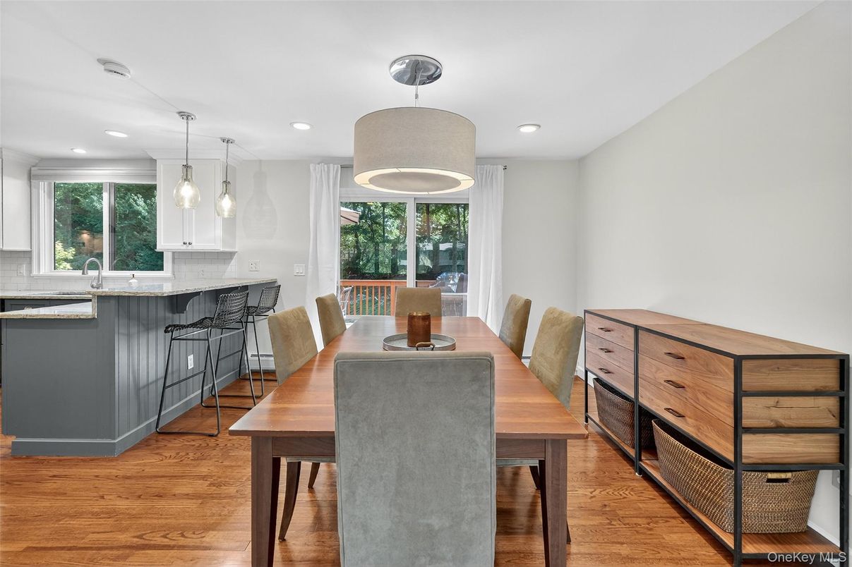 Dining room, Interior, Pendant Lights, Recessed Lighting, Wood Texture Flooring