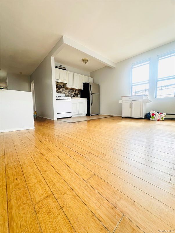 Empty room, Interior, Kitchen, Wood Texture Flooring