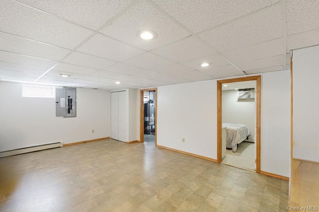 Bedroom, Empty room, Interior, Recessed Lighting, Wood Texture Flooring