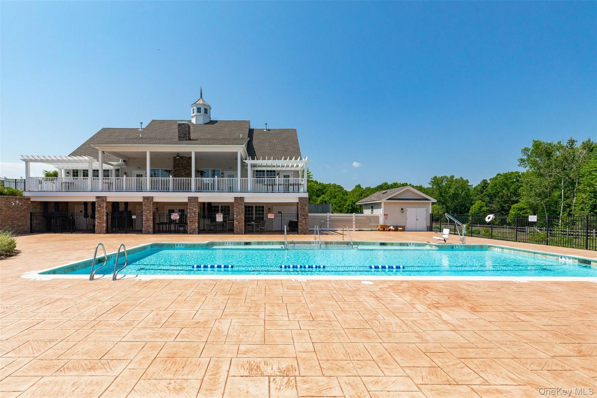 Detached Garage, Exterior, Pool