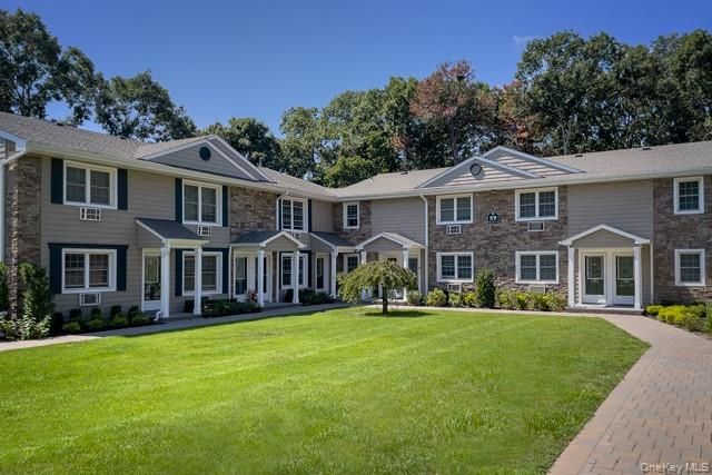 Backyard, Exterior, Facade, Rowhouse