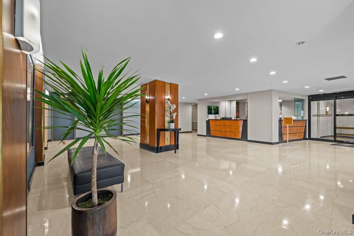 Interior, Marble, Recessed Lighting