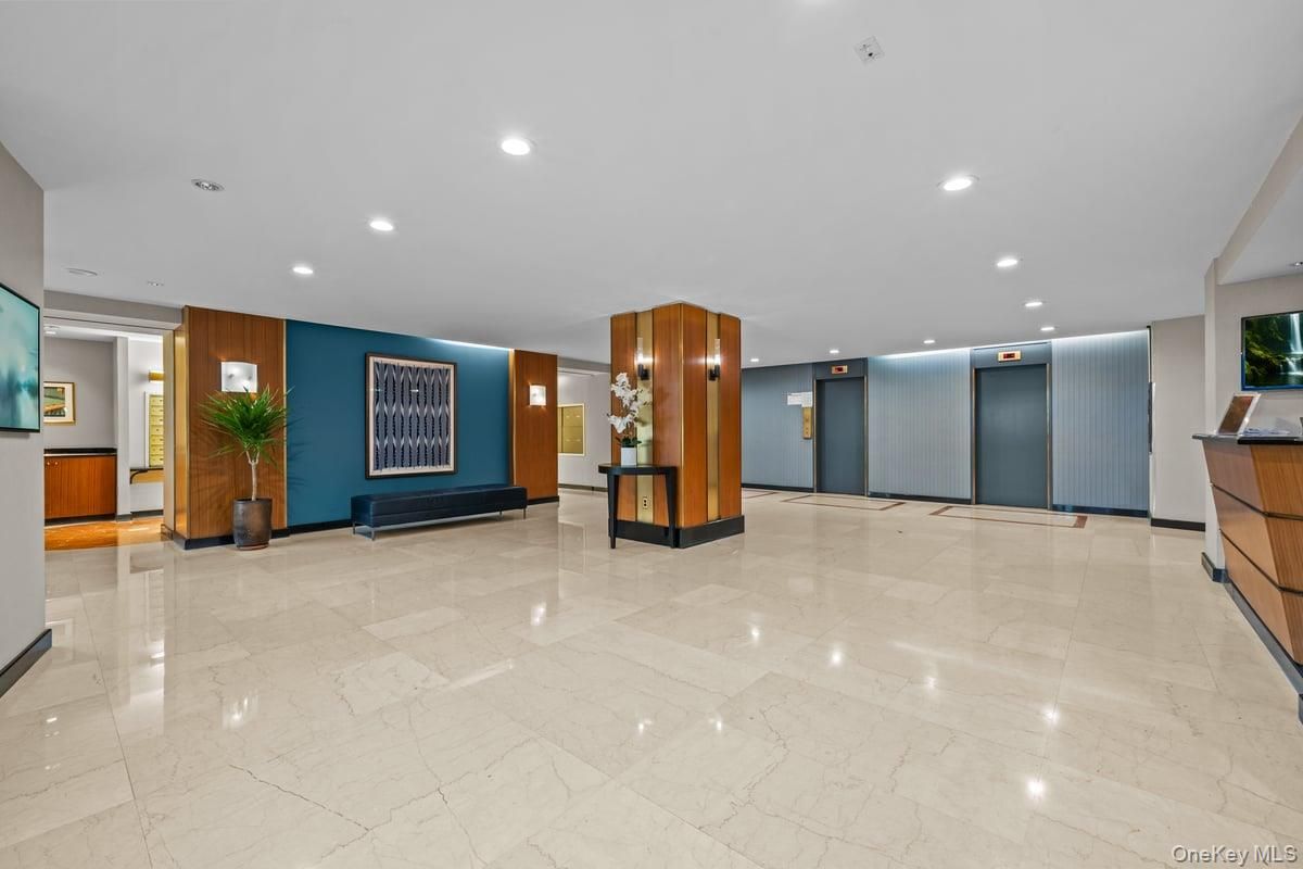 Interior, Marble, Recessed Lighting