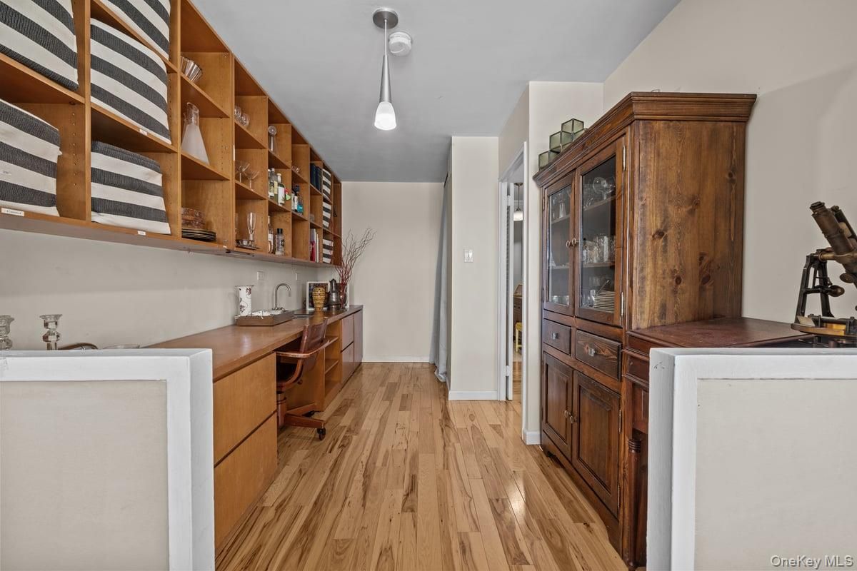 Home Office, Interior, Pendant Lights, Wood Texture Flooring