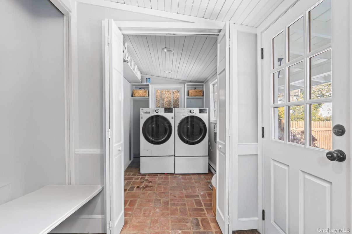Interior, Utility Closets, Washer