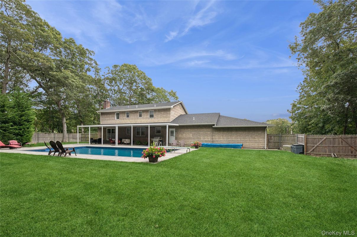 Backyard, Exterior, Pool