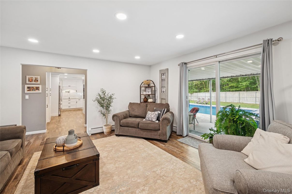 Interior, Living room, Recessed Lighting, Wood Texture Flooring
