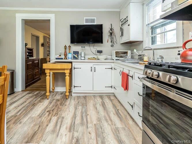 Interior, Kitchen, Stainless Steel Appliances, Wood Texture Flooring